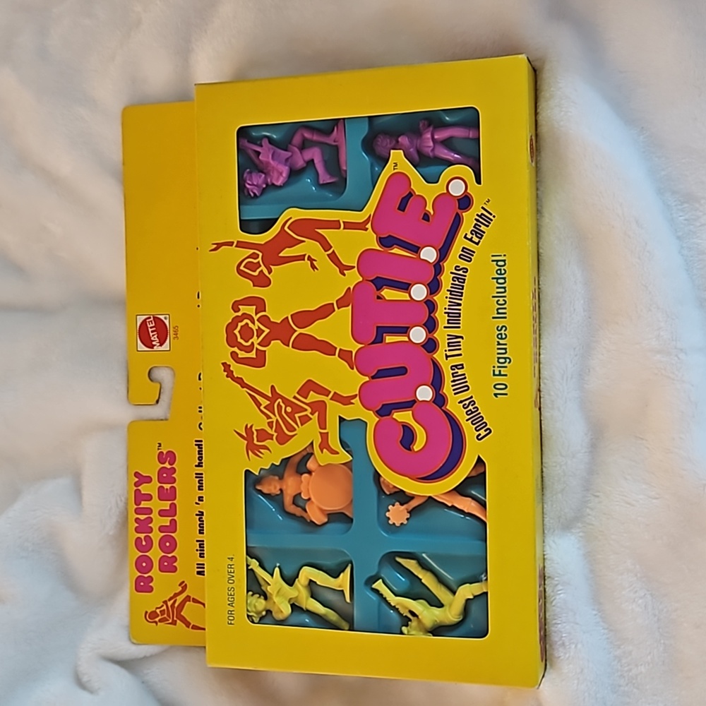 NEW Vintage C.U.T.I.E. Rockity Rollers